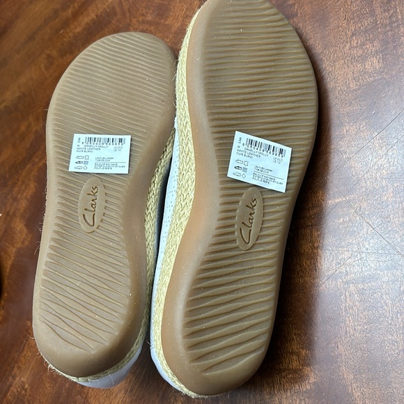 Clarks Danelly Molly Women's Size 7 Shoes 
White Leather Slip On Loafers - Picture 5 of 6